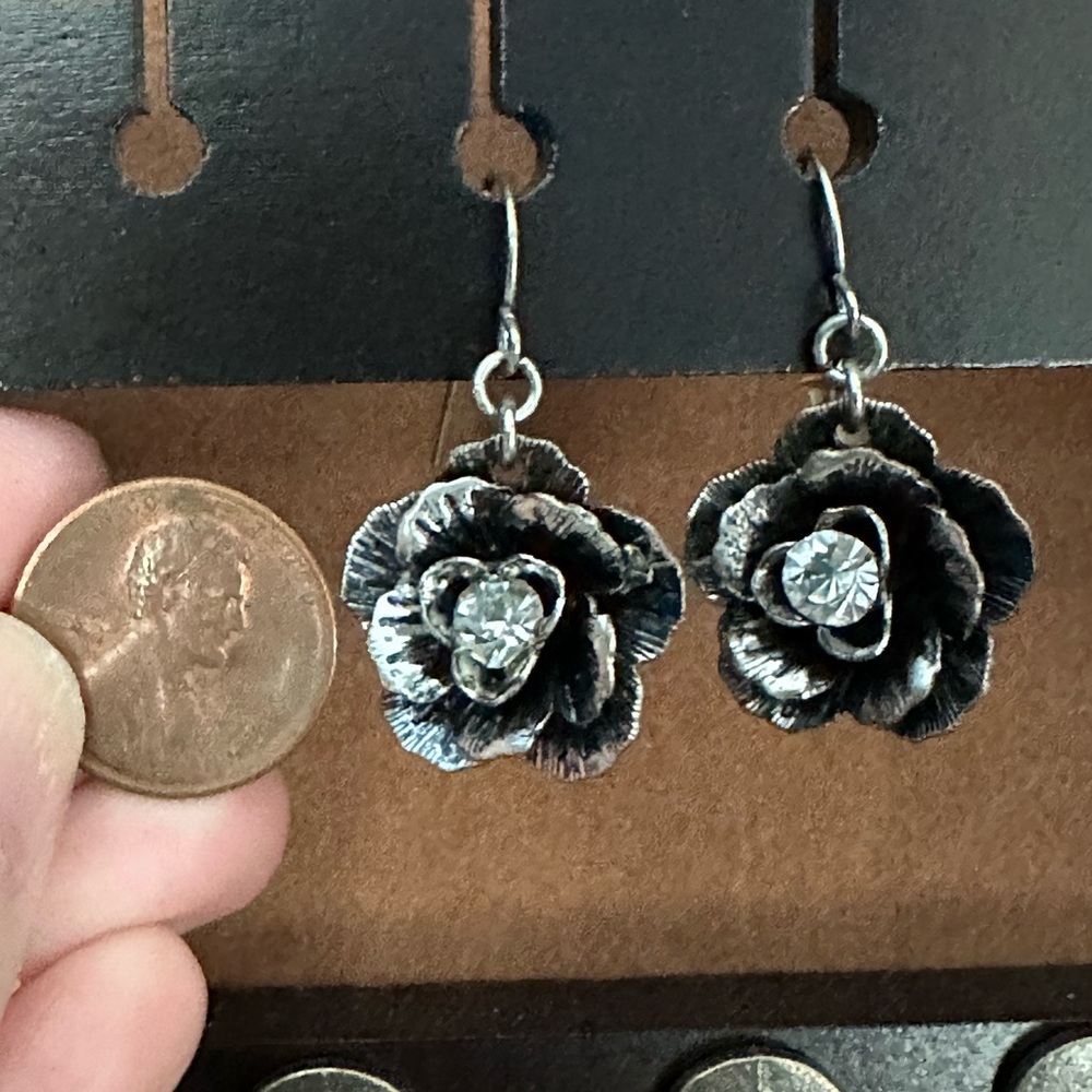 Floral Silver Earrings - Picture 2 of 2